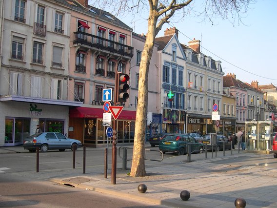  Rue du Général de Gaulle